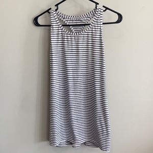 Athleta Tank // Size M